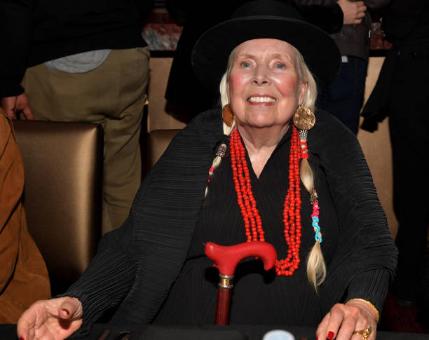 Joni Mitchell at The Award Ceremony.  Photo by Lester Cohen [NYCRobert]