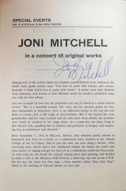Autographed Program Insert.<br>
Part one of Joni's personal story.<br>
Photo: <i>The Gary Zack Archives<i>