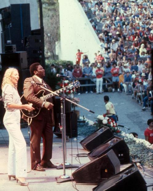 My firm WAH Sound provided Concert Audio Services for the 1980 Bread and Roses Event. It was great having Joni perform with BB and Herbie at the Festival. [visionar]