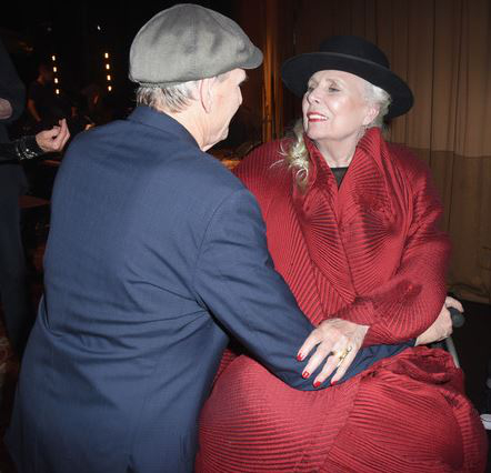 Joni with James Taylor [Siquomb]
